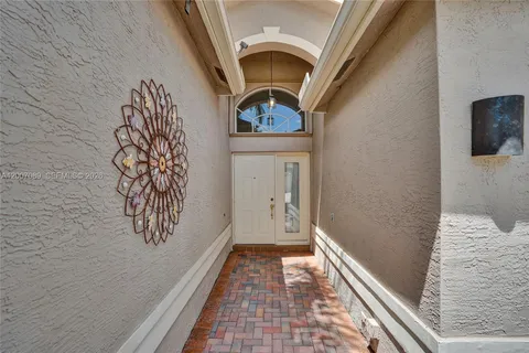 $550,000 | 8257 La Jolla Vista Lane, Lake Worth, FL 33467