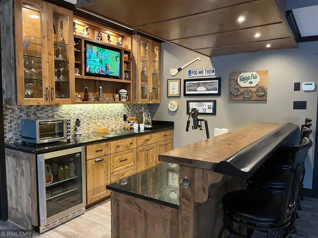 $1,375,000 | 11881 58th Street North, Lake Elmo, MN 55042