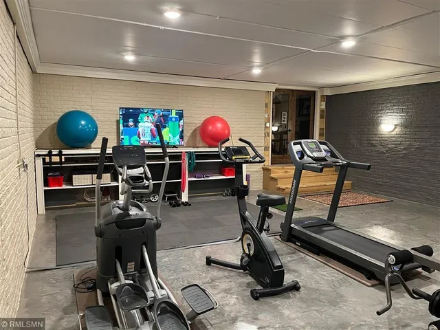 $1,375,000 | 11881 58th Street North, Lake Elmo, MN 55042