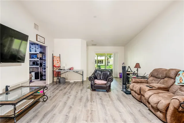 $245,000 | 134 Maggie Way, Sebastian, FL 32958