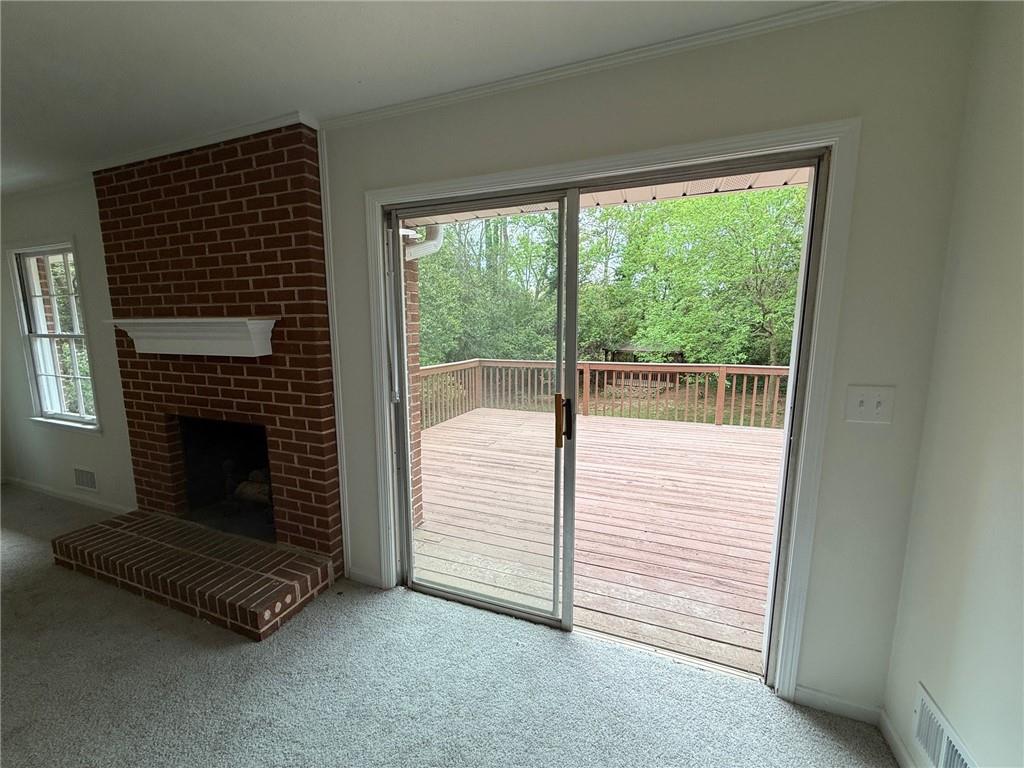 527 Rimrock Trail Stone Mountain, GA 30083 - Photo 13 of 37