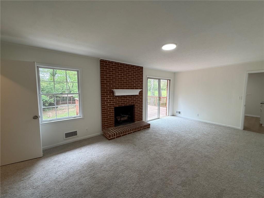 527 Rimrock Trail Stone Mountain, GA 30083 - Photo 14 of 37