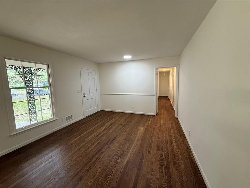 527 Rimrock Trail Stone Mountain, GA 30083 - Photo 17 of 37