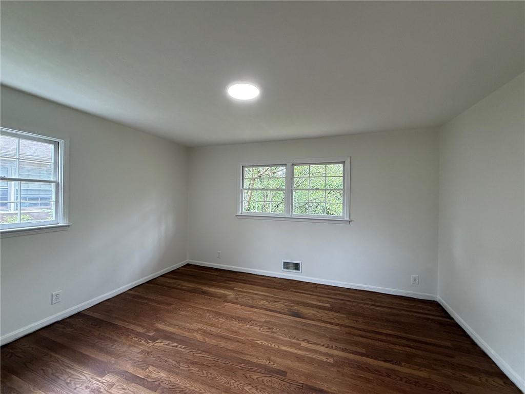 527 Rimrock Trail Stone Mountain, GA 30083 - Photo 20 of 37