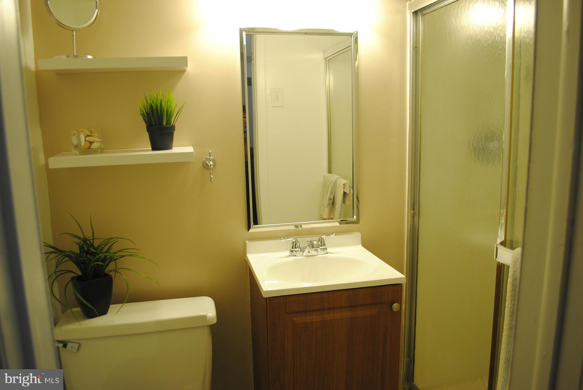 7913 Coventry Road Severn, MD 21144 - Photo 16 of 21 Bath 2