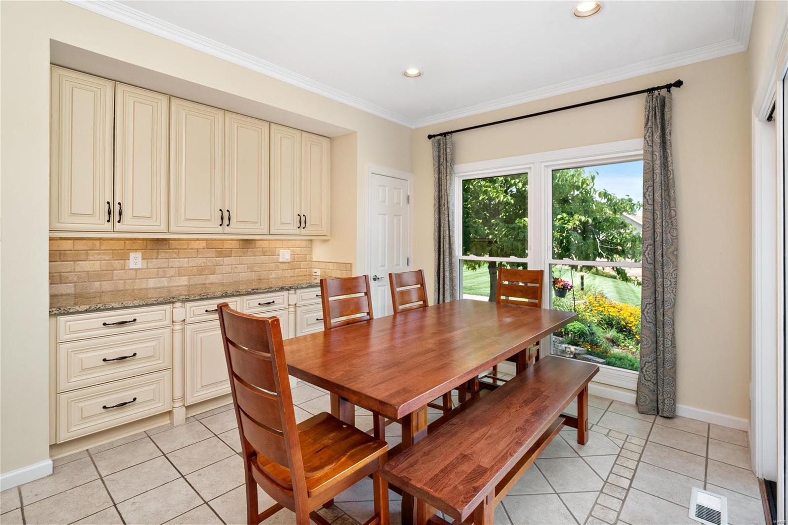 54 West Meath Ring Weldon Spring, MO 63304 - Photo 11 of 49 Gallery Image 11