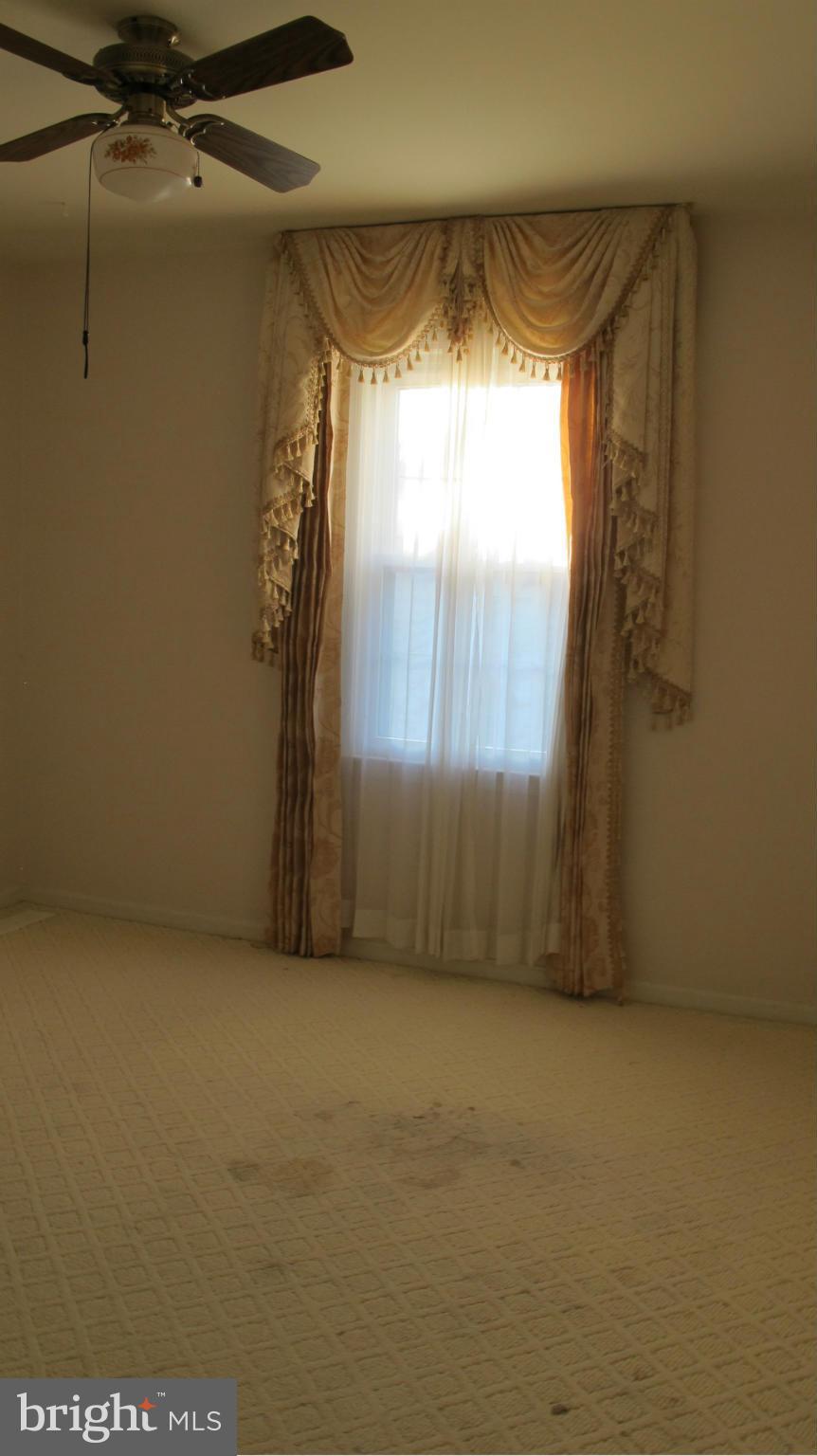 2902 Seminole Road Woodbridge, VA 22192 - Photo 11 of 24 a view of an empty room with a window