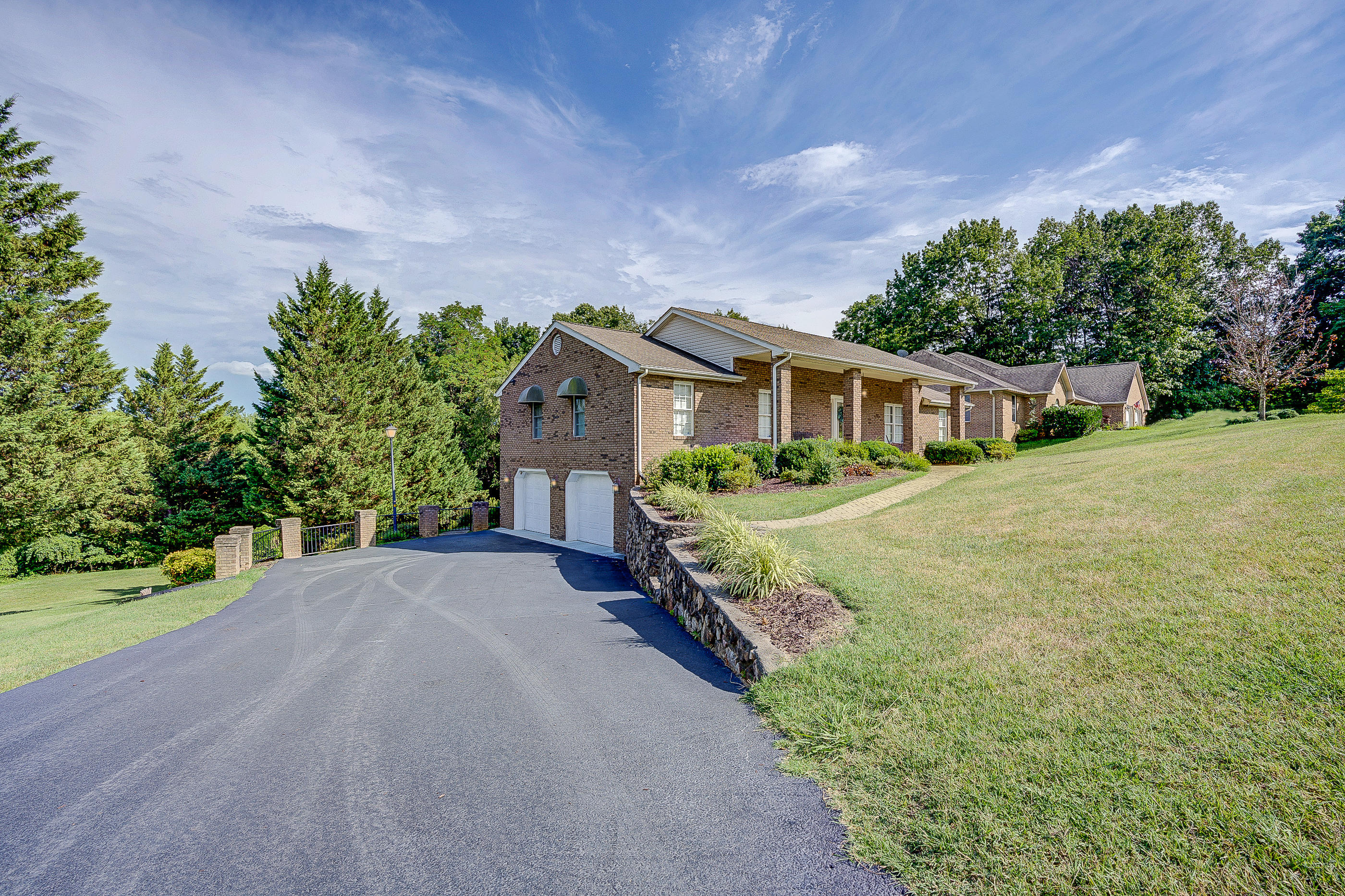3633 Laurel Ridge Road Northwest Roanoke, VA 24017 - Photo 3 of 42 02-2