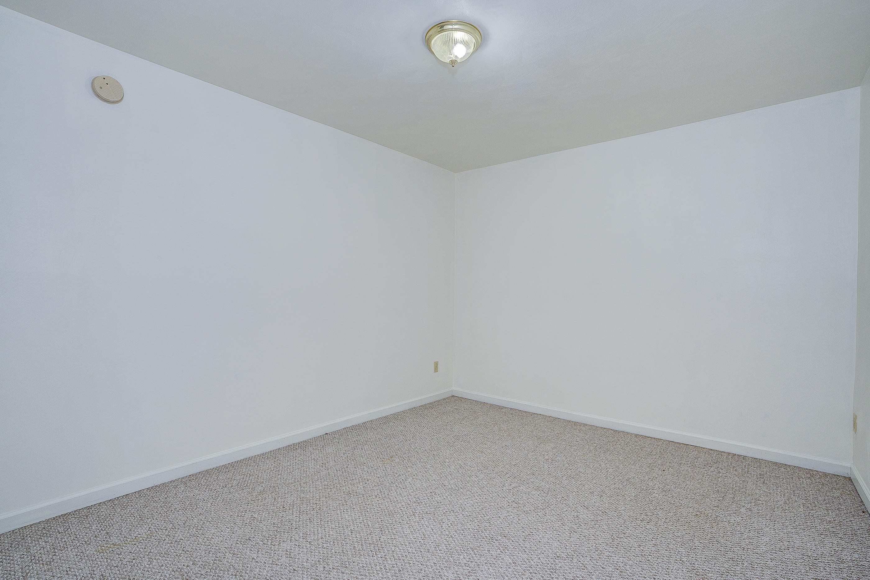 3633 Laurel Ridge Road Northwest Roanoke, VA 24017 - Photo 30 of 42 50