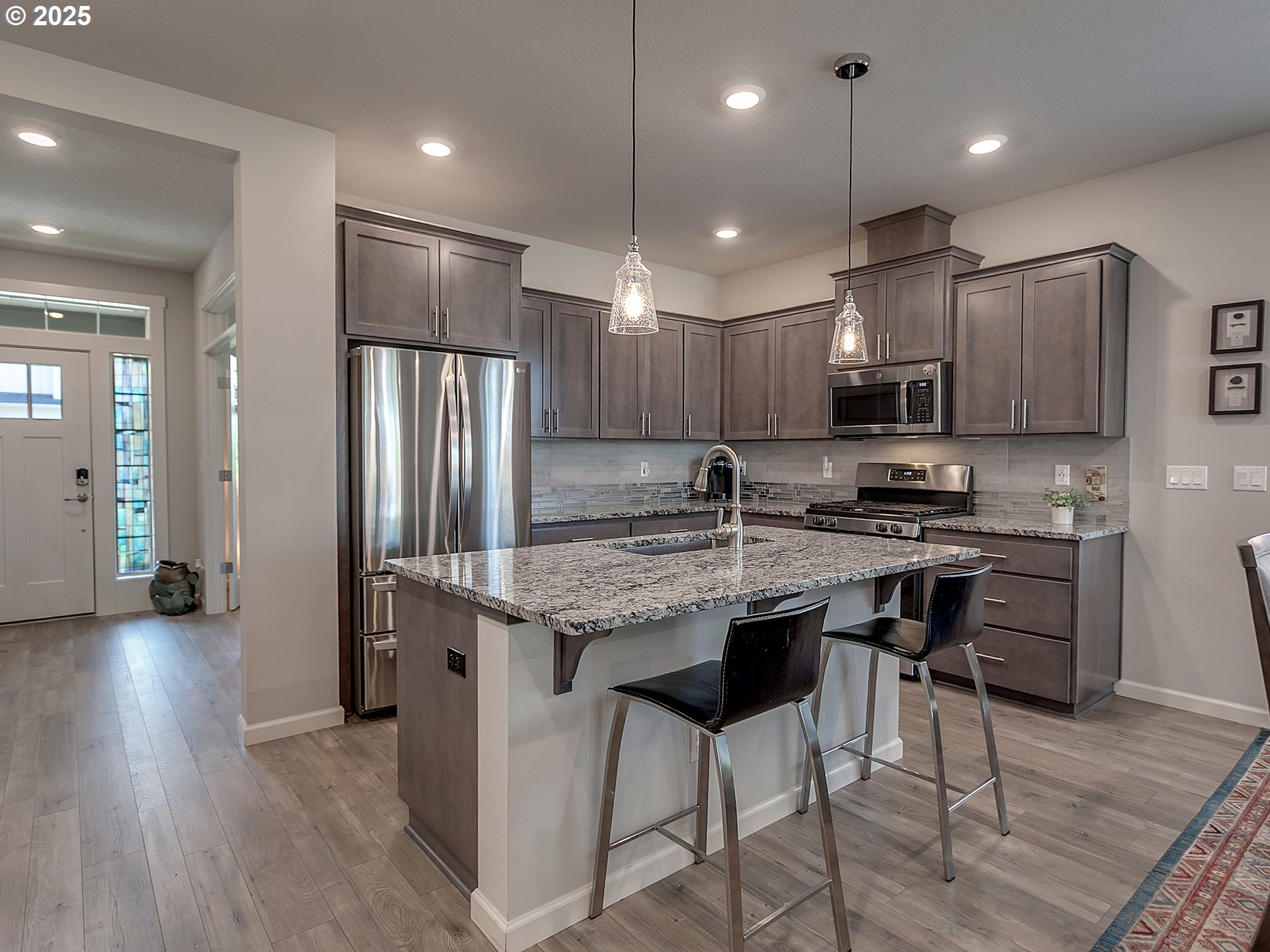 472 Southwest 16th Avenue Canby, OR 97013 - Photo 13 of 44 Kitchen