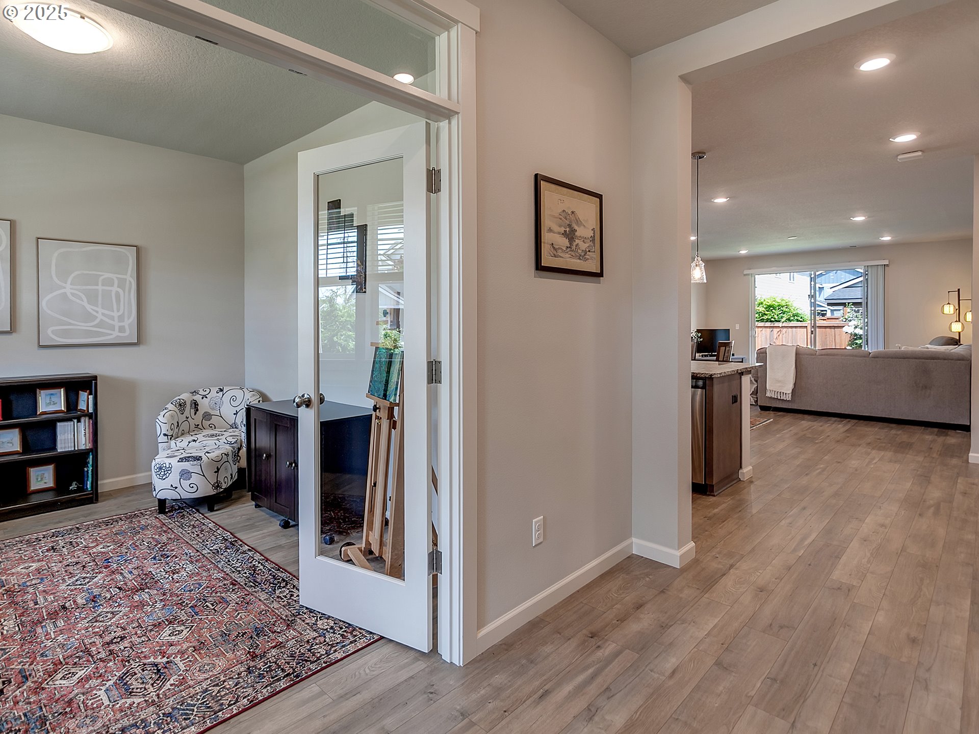 472 Southwest 16th Avenue Canby, OR 97013 - Photo 8 of 44 Entrance/Foyer