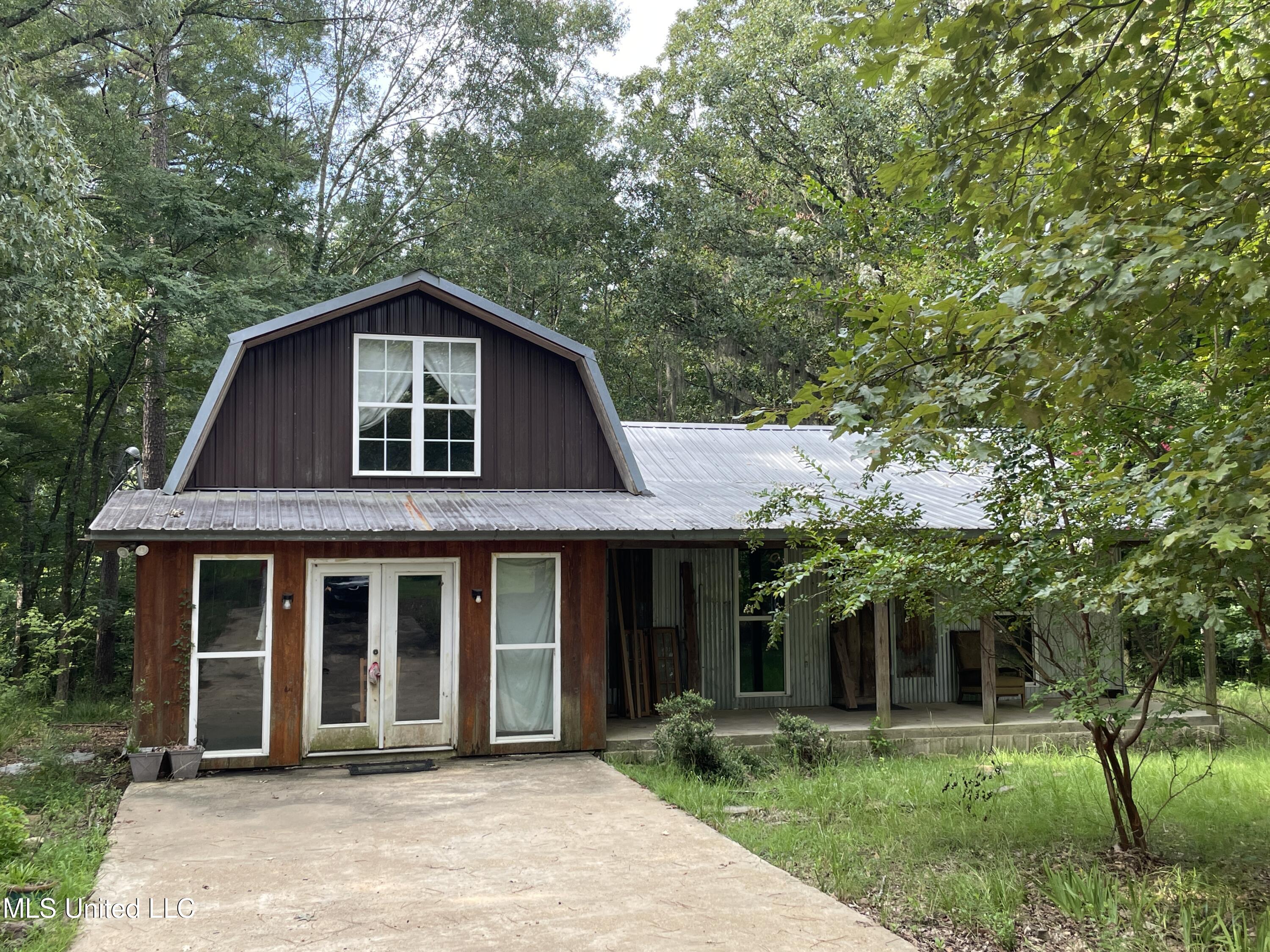 231 Abernathy Road Flora, MS 39071 - Photo 1 of 22 IMG_1297