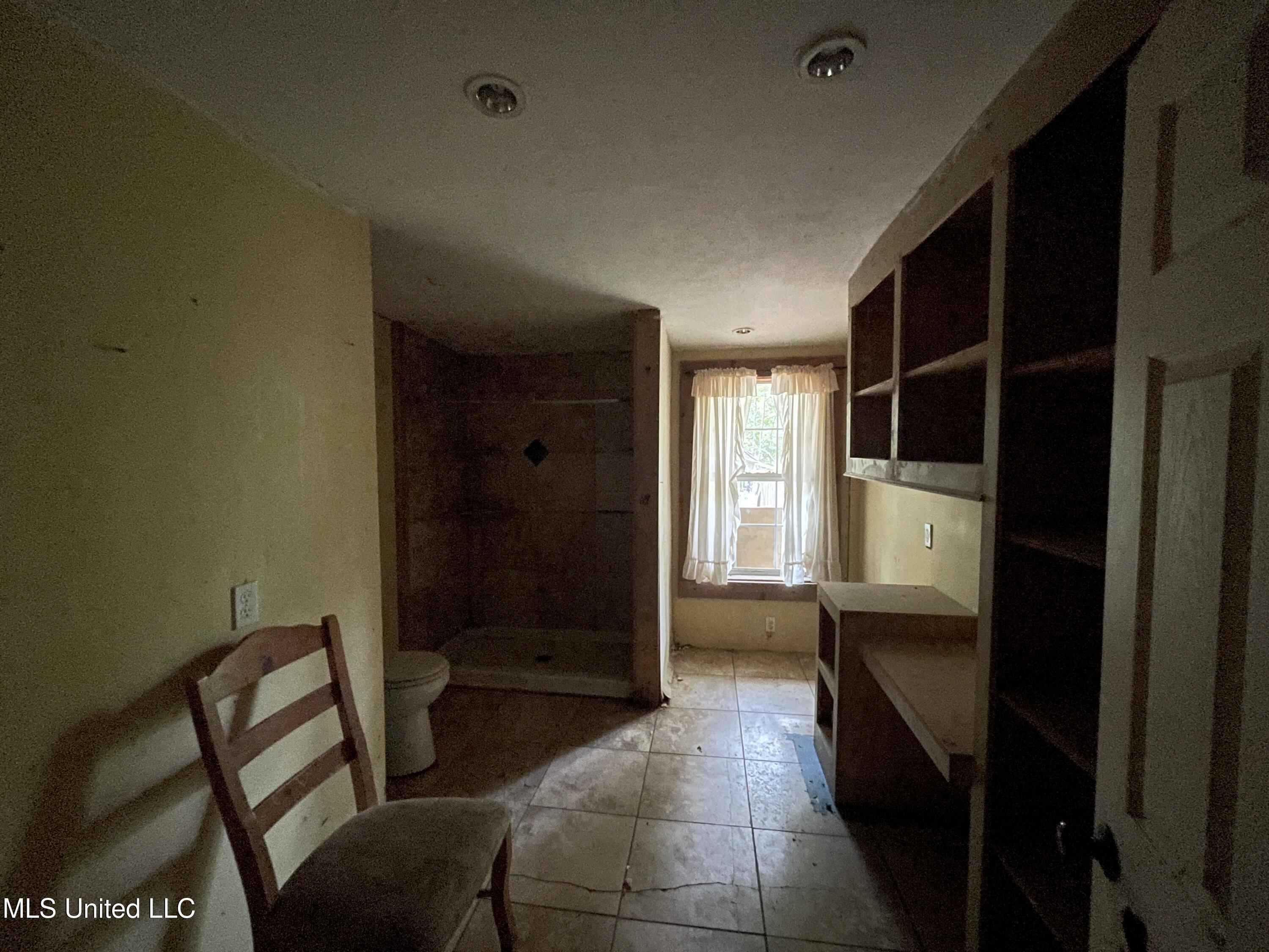 231 Abernathy Road Flora, MS 39071 - Photo 8 of 22 IMG_1304