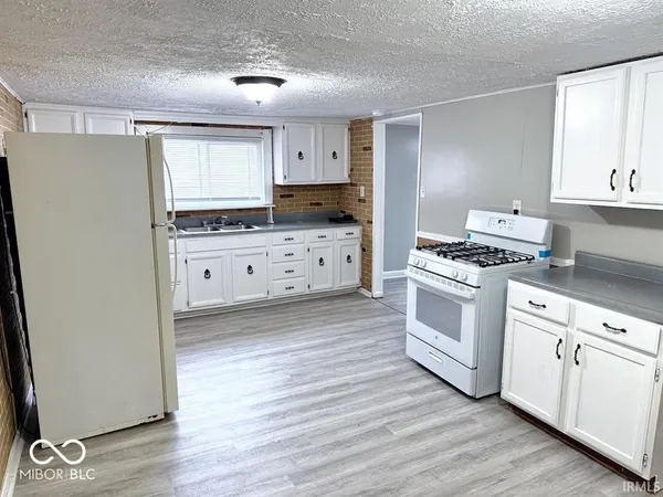 $126,900 | 2202 South Penn Street, Muncie, IN 47302