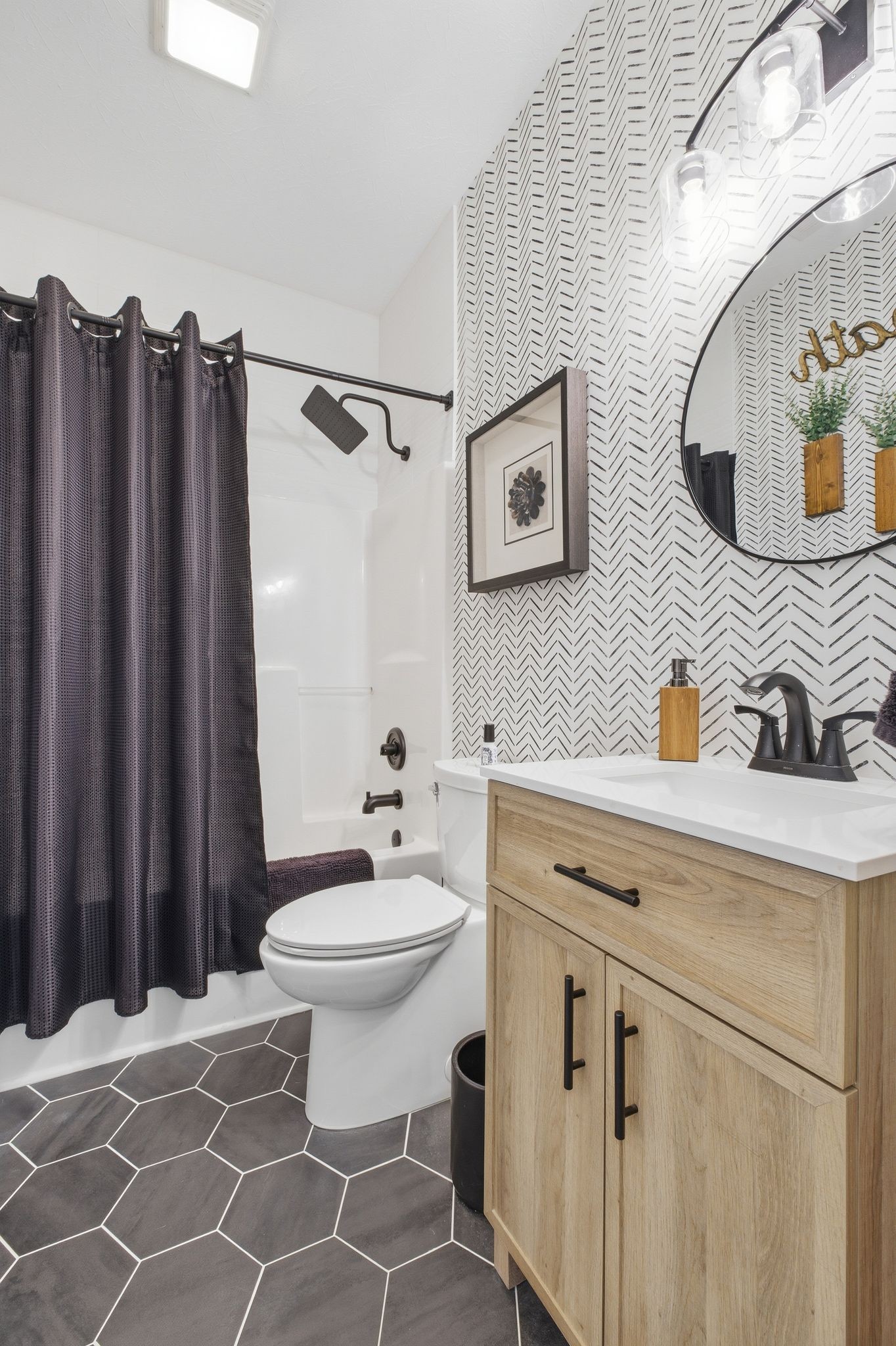 130 Cedar Ridge Lane Hendersonville, TN 37075 - Photo 24 of 37 a bathroom with a sink toilet and a mirror