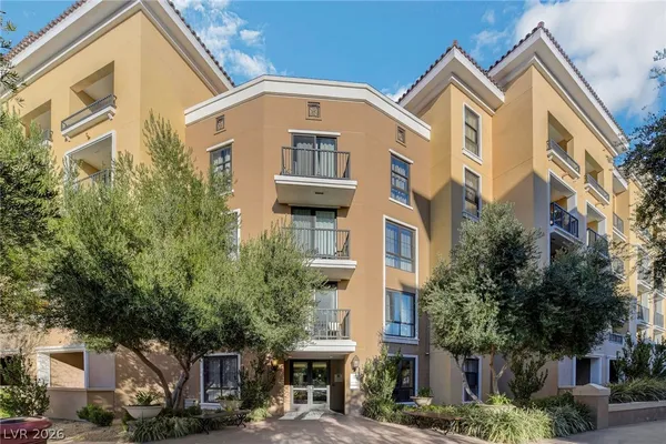 $2,900 | 29 Montelago Boulevard, Unit 153, Henderson, NV 89011
