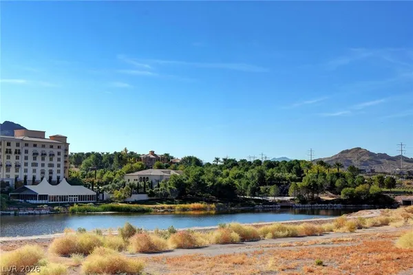 $2,900 | 29 Montelago Boulevard, Unit 153, Henderson, NV 89011