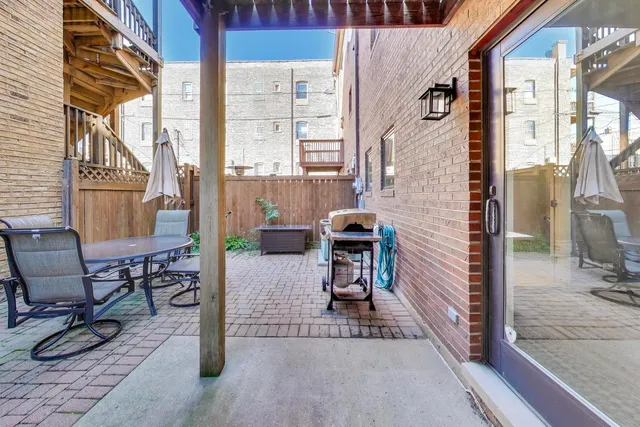 $3,900 | 2305 West Thomas Street, Unit 1, Chicago, IL 60622