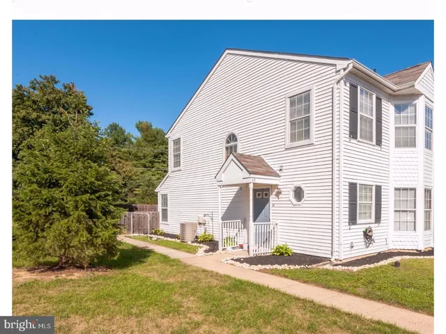 $2,700 | 49 Plumly Way, Southampton, PA 18966