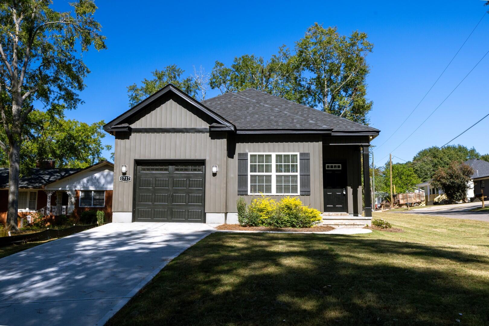 1717 Plank Road North Augusta, SC 29841 - Photo 2 of 18 GA7A5125 (Large)