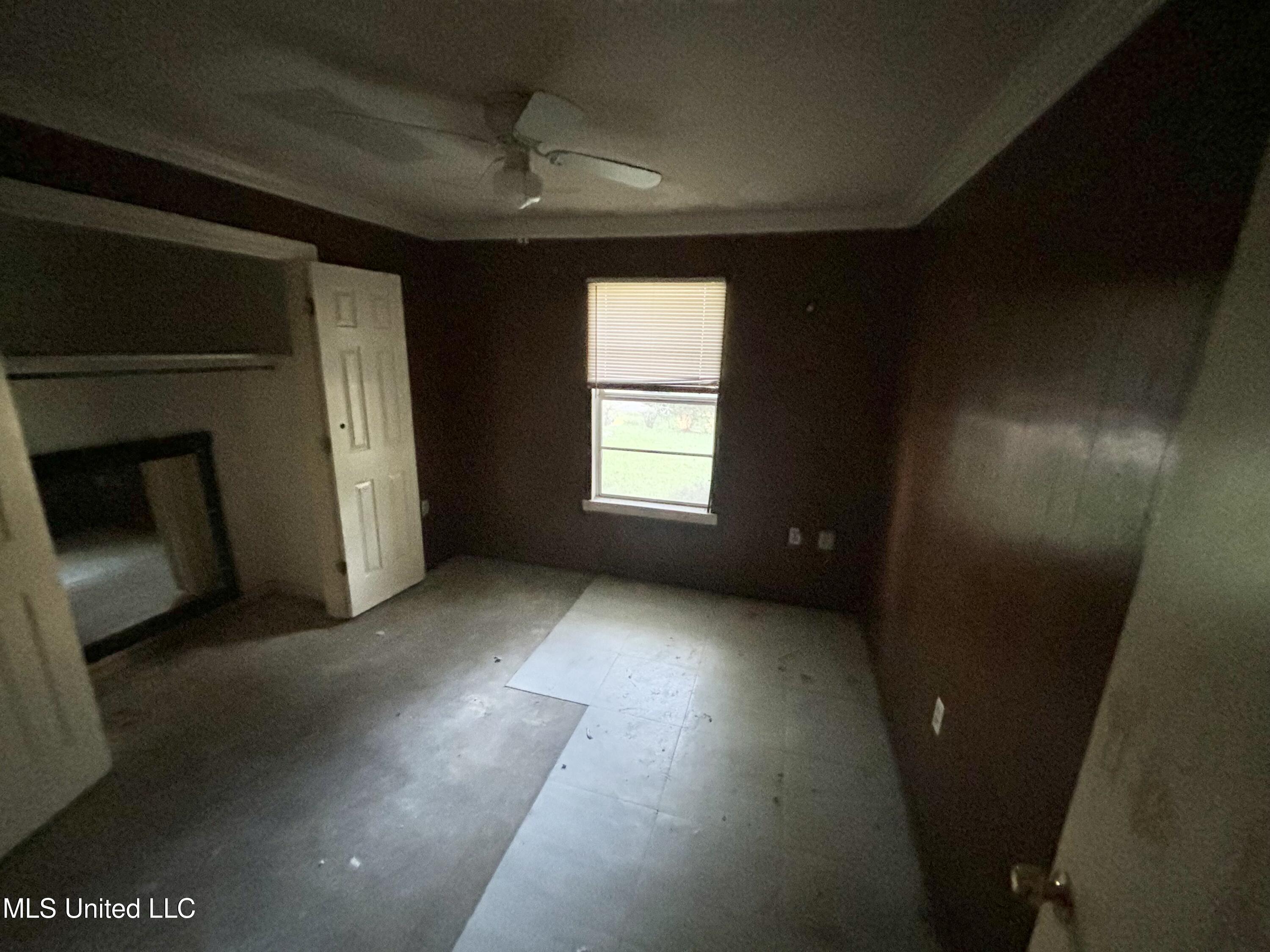 451 Third Avenue Canton, MS 39046 - Photo 8 of 12 Bedroom 1