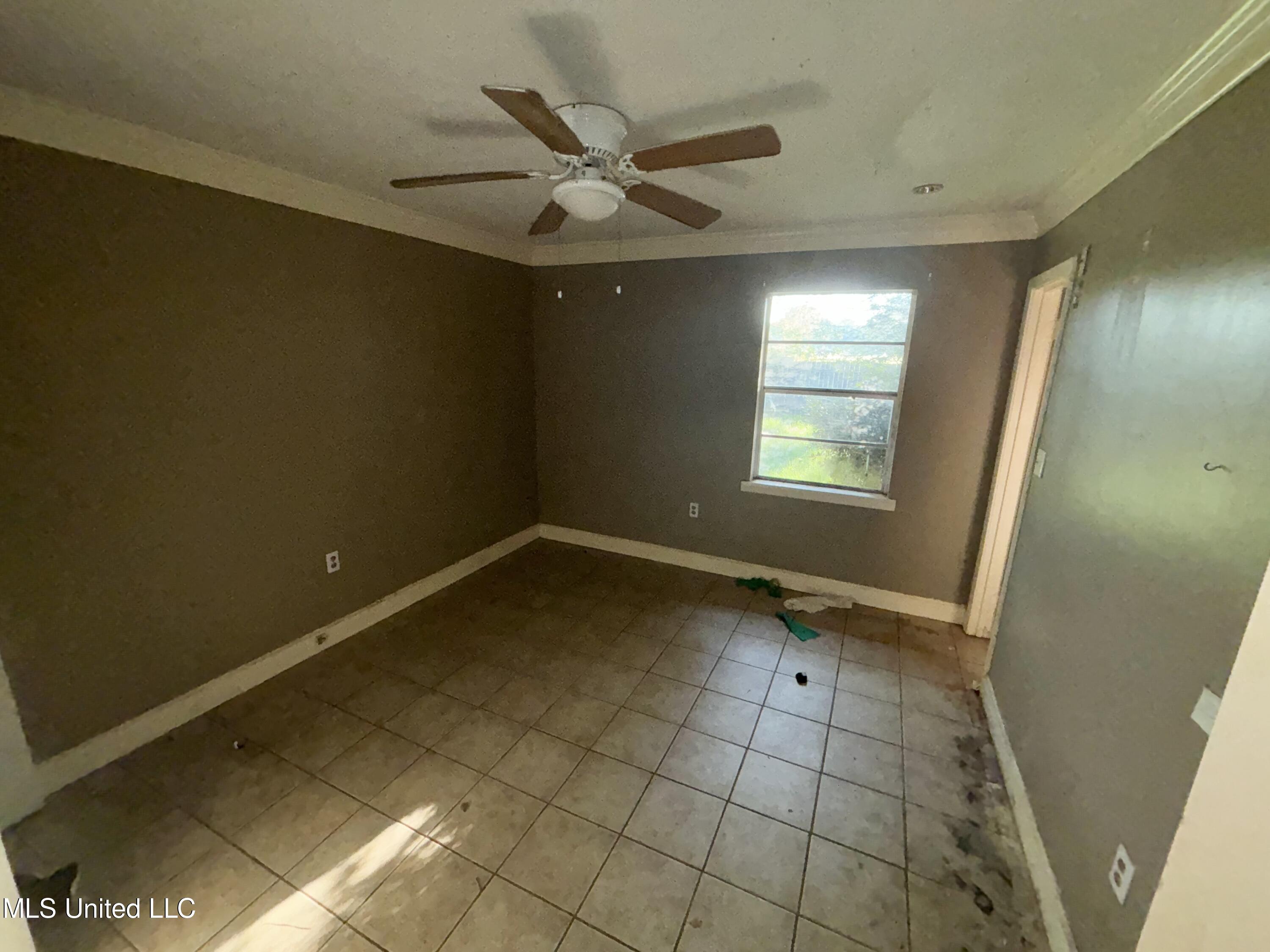 451 Third Avenue Canton, MS 39046 - Photo 10 of 12 Bedroom 2