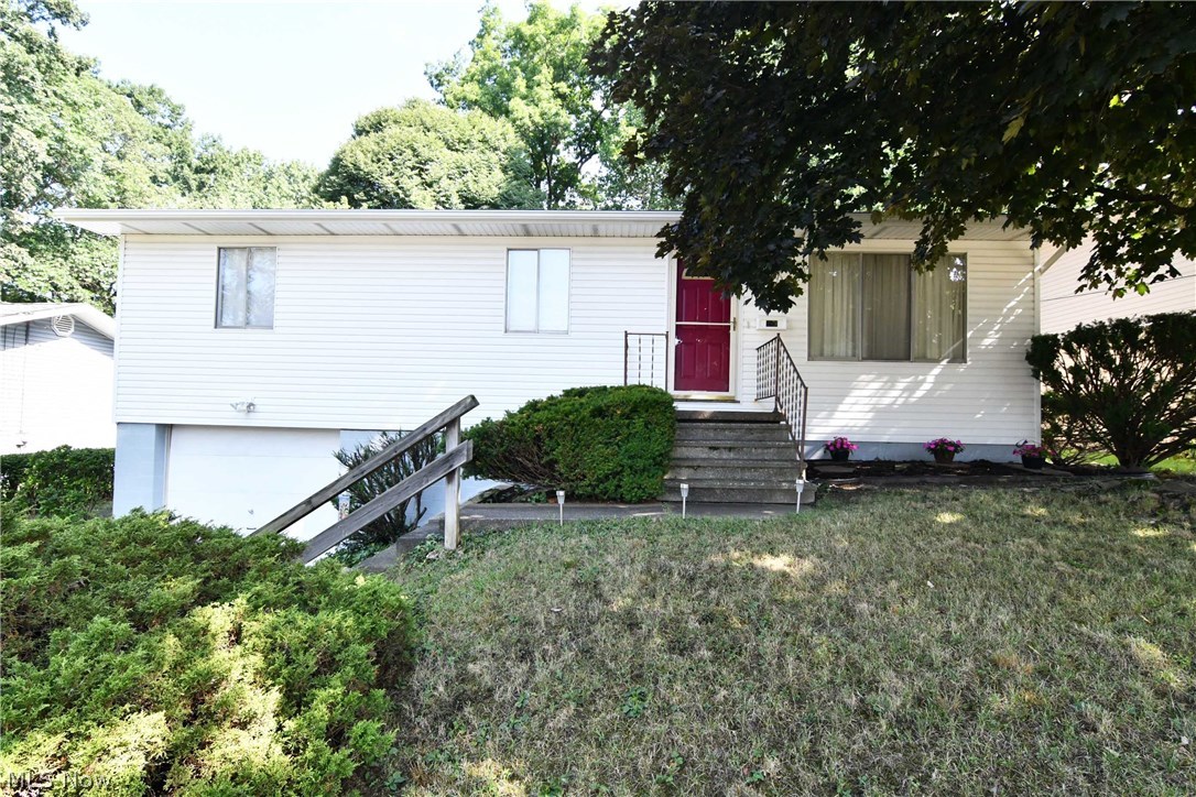 2519 Primewood Road Akron, OH 44305 - Photo 2 of 35 Gallery Image 2