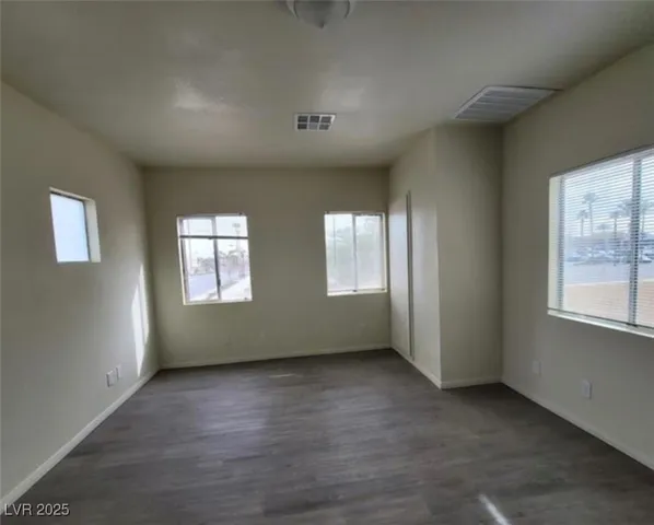 $549,900 | 8701 Shady Pines Drive, Las Vegas, NV 89143