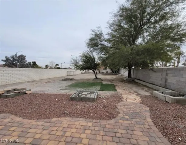 $549,900 | 8701 Shady Pines Drive, Las Vegas, NV 89143