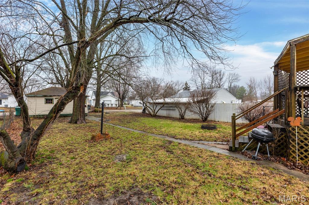 1110 North Walnut Street Litchfield, IL 62056 - Photo 11 of 22