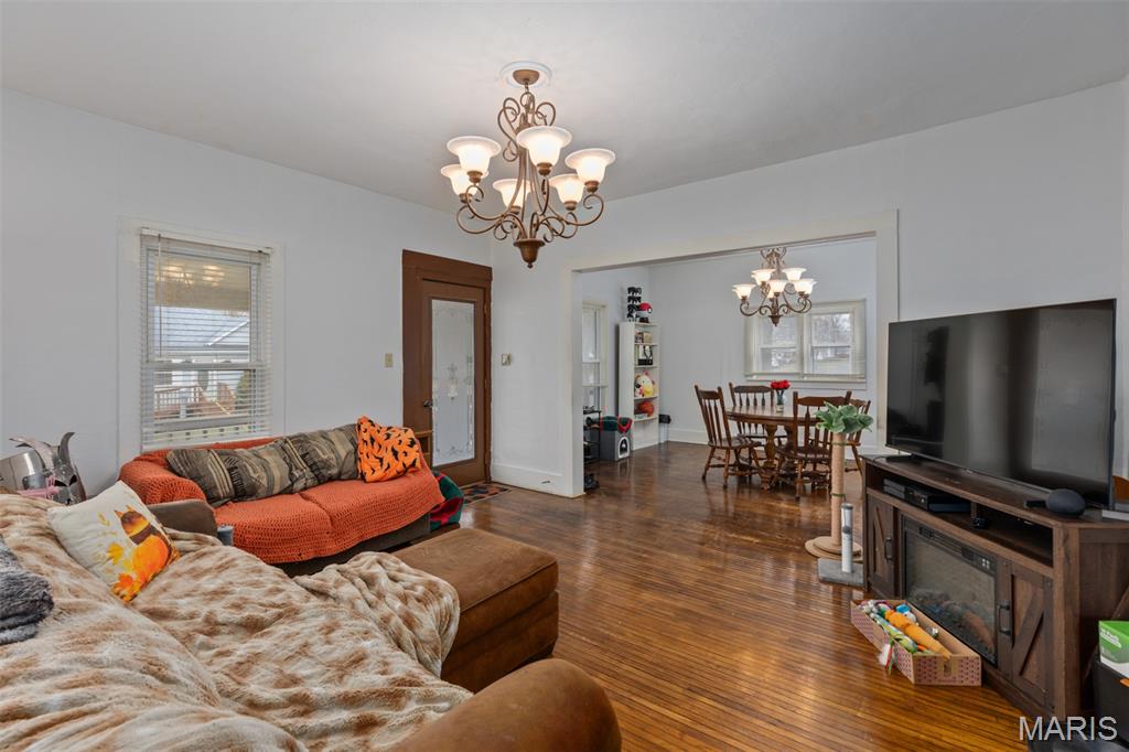 1110 North Walnut Street Litchfield, IL 62056 - Photo 3 of 22