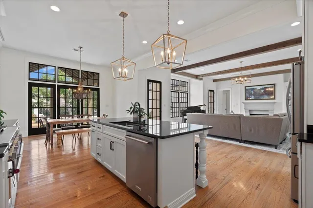 $1,425,000 | 10394 North Duncan Woods Lane, Collierville, TN 38017