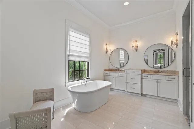 $1,425,000 | 10394 North Duncan Woods Lane, Collierville, TN 38017