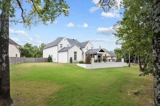 $1,425,000 | 10394 North Duncan Woods Lane, Collierville, TN 38017