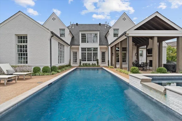 $1,425,000 | 10394 North Duncan Woods Lane, Collierville, TN 38017