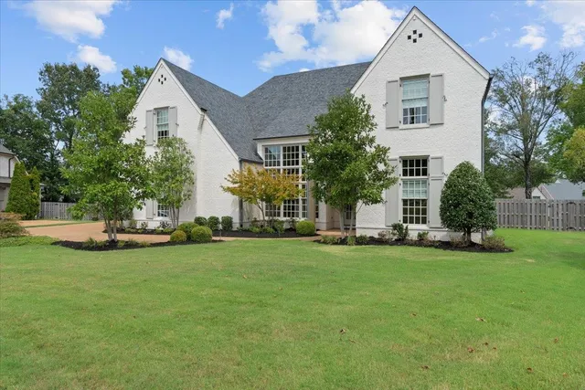 $1,425,000 | 10394 North Duncan Woods Lane, Collierville, TN 38017