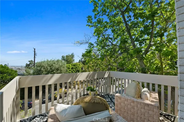 $1,190,000 | 3618 West Estates Lane, Unit A, Rolling Hills Estates, CA 90274