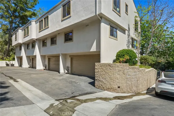 $1,190,000 | 3618 West Estates Lane, Unit A, Rolling Hills Estates, CA 90274