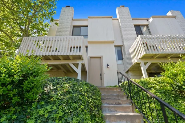 $1,190,000 | 3618 West Estates Lane, Unit A, Rolling Hills Estates, CA 90274