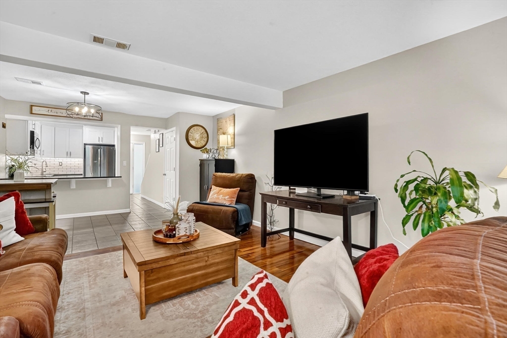 555 Russell Road, Unit U A3 Westfield, MA 01085 - Photo 16 of 32 Gallery Image 16