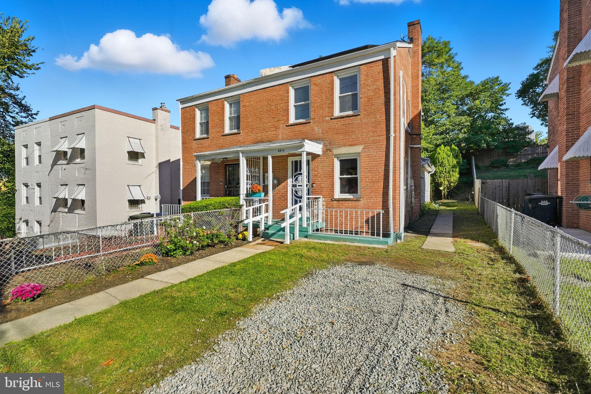 4614 B Street Southeast Washington, DC 20019 - Photo 2 of 30