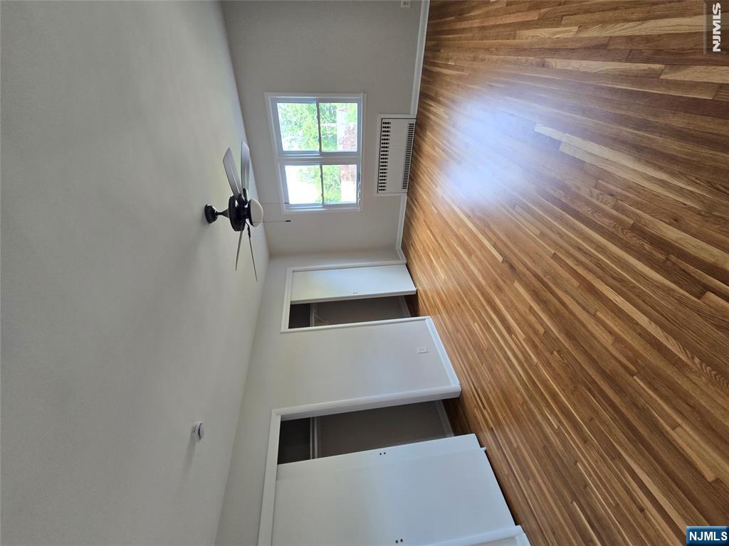 639 Oakdene Avenue, Unit 1 Ridgefield, NJ 07657 - Photo 17 of 27