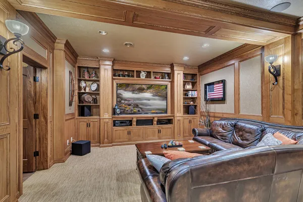 $1,190,000 | 22905 Grove Wood Lane, Cold Spring, MN 56320