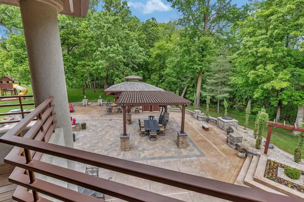 $1,190,000 | 22905 Grove Wood Lane, Cold Spring, MN 56320
