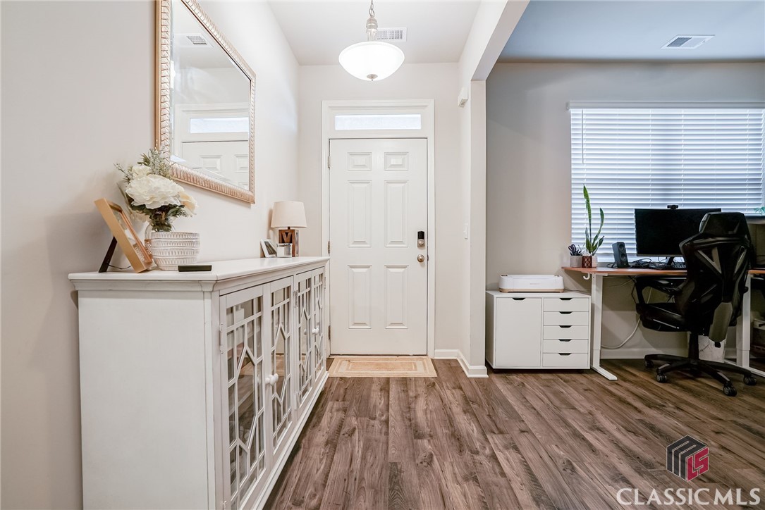 470 Classic Road Athens, GA 30606 - Photo 4 of 44