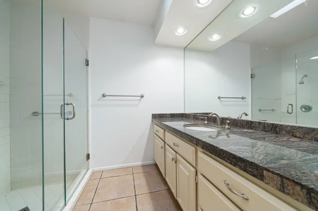 $950,000 | 13 Duke Drive, Rancho Mirage, CA 92270