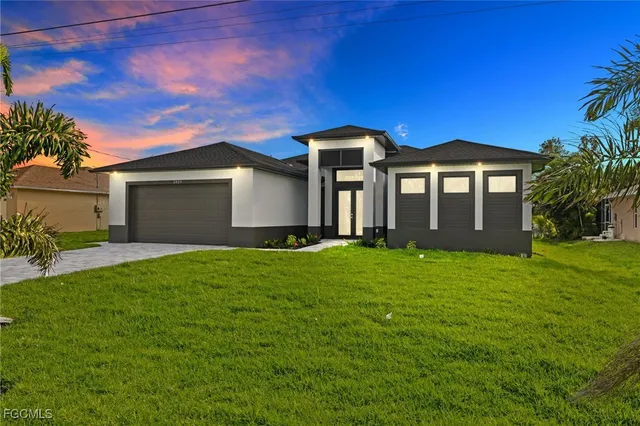 $599,900 | 2829 Southwest 25th Place, Cape Coral, FL 33914