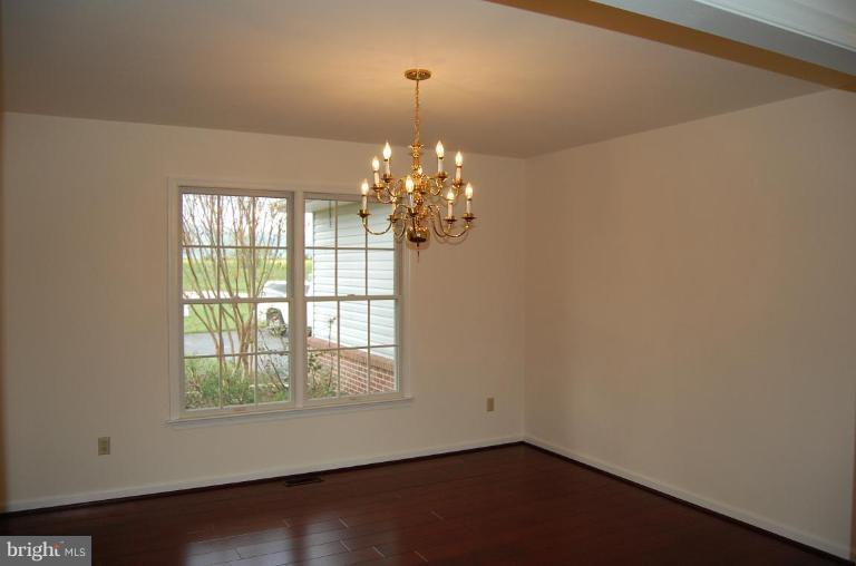 13301 Jimtown Road Thurmont, MD 21788 - Photo 21 of 30 Dining Room