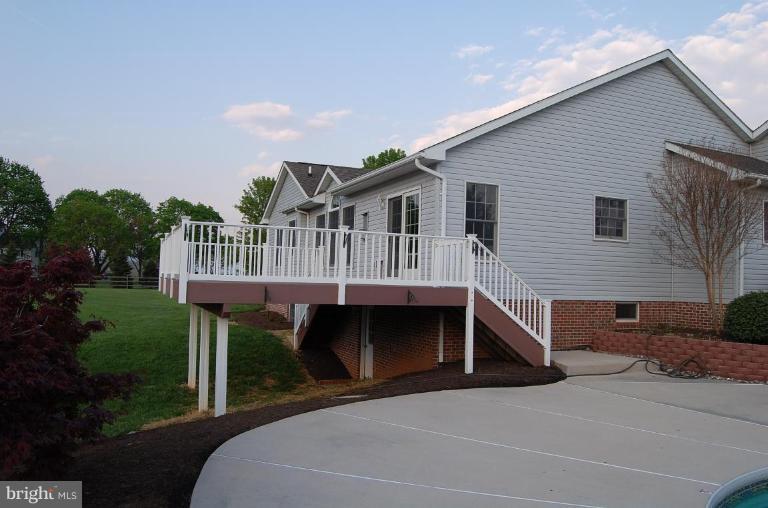 13301 Jimtown Road Thurmont, MD 21788 - Photo 10 of 30 Deck