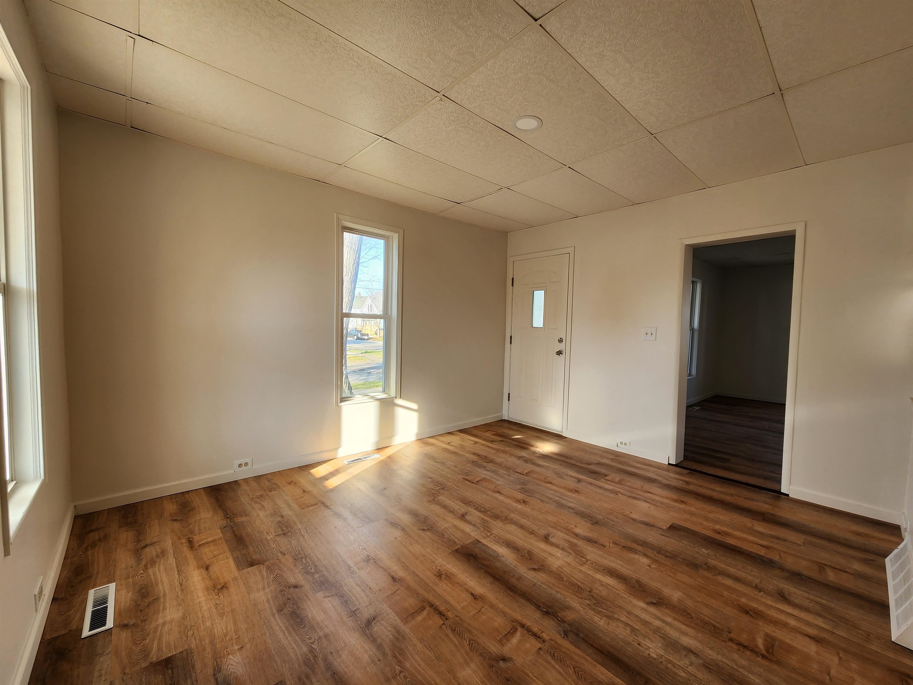 1700 18th Street Bay City, MI 48708 - Photo 3 of 17